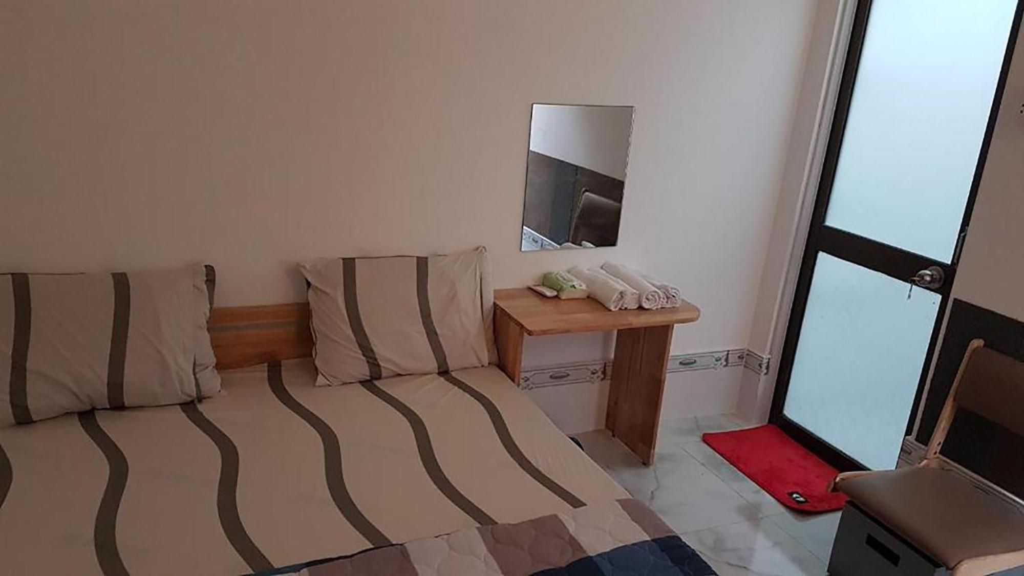 Hoa Lan Motel & Homestay Giong Tu Dien Eksteriør bilde